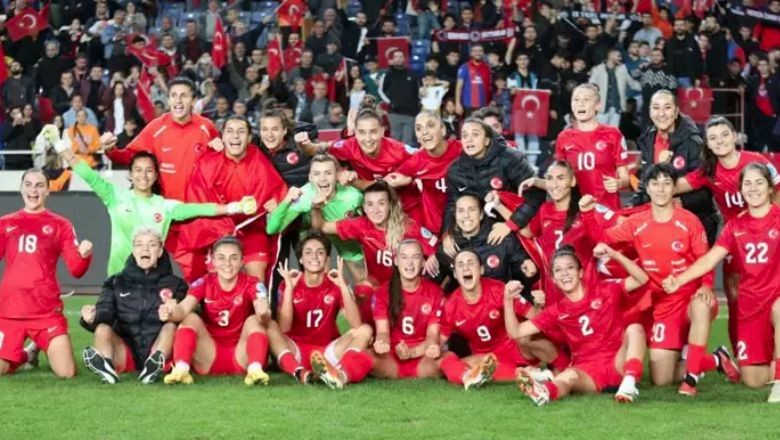A Milli Kadın Futbol Takımı'ndan Üstün Performans