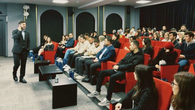 İş Dünyasının Liderleriyle Balıkesirli Gençler Buluştu