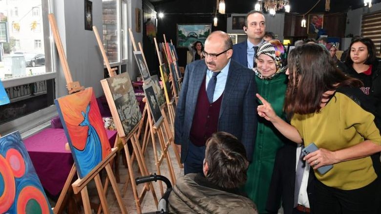 Engelsiz Düşler Sergisi Balıkesir'de Sanatseverlerle Buluştu