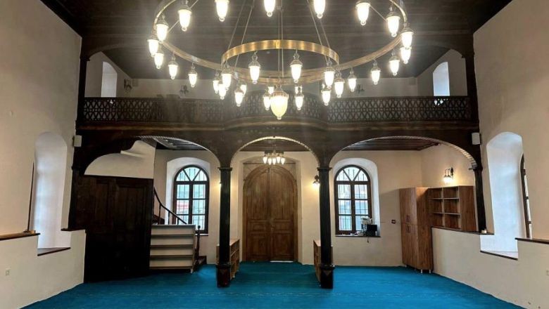 Balıkesir'in Tarihi Camileri Açılışa Hazır