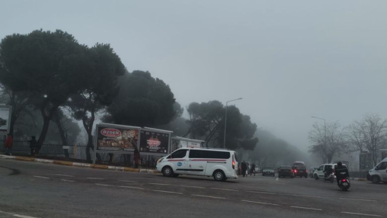 Yoğun Sis Balıkesir'i Sardı
