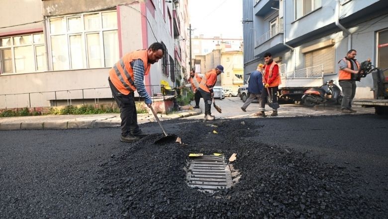 KARESİ’DE YOL ÇALIŞMALARINA DEVAM