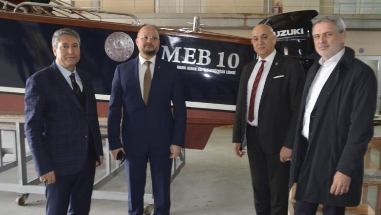 Ayvalık'ta Eğitim ve İş Dünyası Buluşması