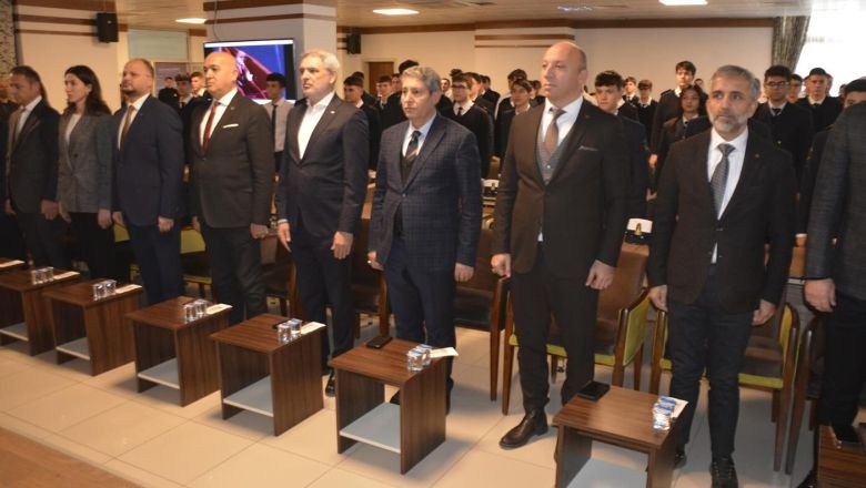 Ayvalık'ta Eğitim ve İş Dünyası Buluşması