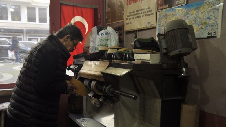Balıkesir Ayakkabıcılar Çarşısı'nda 50 Yıllık Gelenek