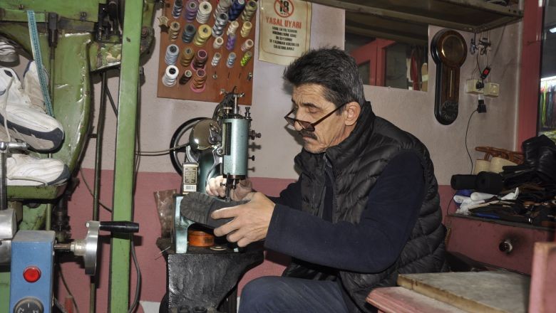 Balıkesir Ayakkabıcılar Çarşısı'nda 50 Yıllık Gelenek