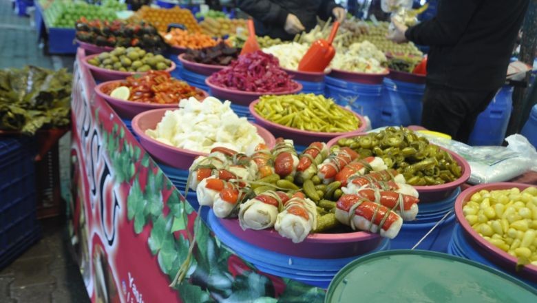 Balıkesir’de Geleneksel Turşu Nasıl Yapılır?