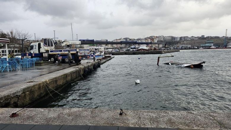 Bandırma'da Batan Tekne Kurtarıldı