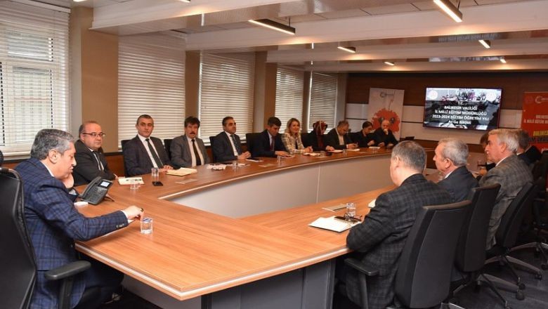 Eğitimde Devrim! Balıkesir'de Eğitim Akademisi Yola Çıkıyor