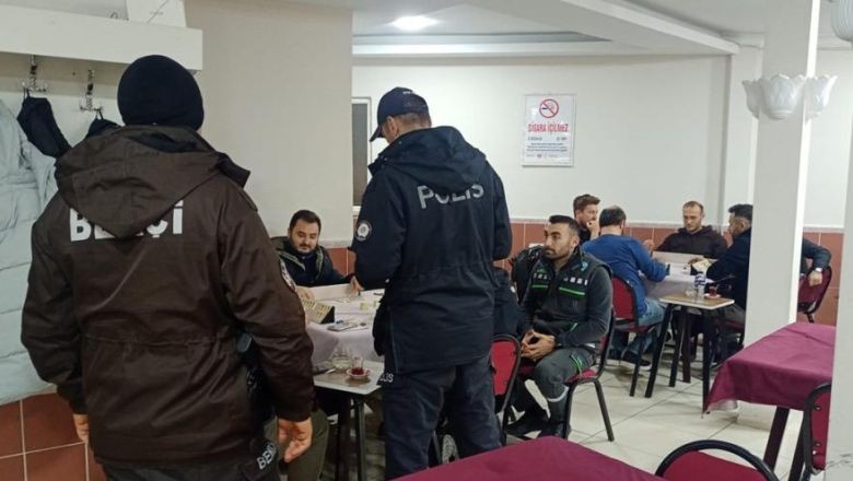 Gece Yarısı Operasyonu! Balıkesir'de 2 Bin 346 Şahıs Sorgulandı