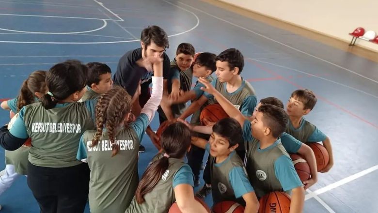 Kepsut'ta Geleceğin Sporcuları Yetişiyor