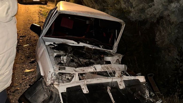 Savaştepe’de İki Otomobil Kafa Kafaya Çarpıştı: 2 Yaralı