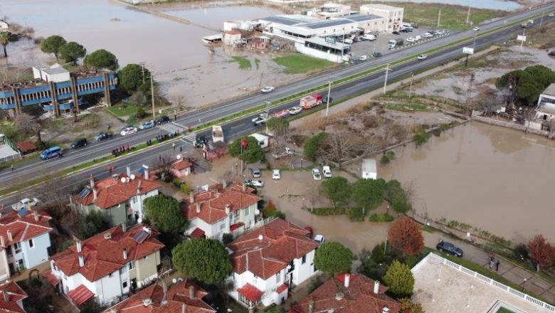 Ayvalık Sular Altında Kaldı!