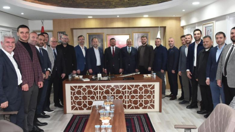 Eski Bakan Eroğlu Balıkesir’de