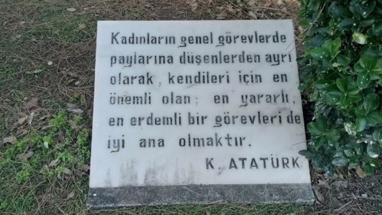 Zübeyde Hanım Ölümünün 101. Yılında Saygıyla Anıldı