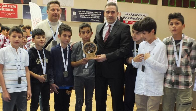 Genç Sporcular Balıkesir'i Temsil Etmeye Hazır