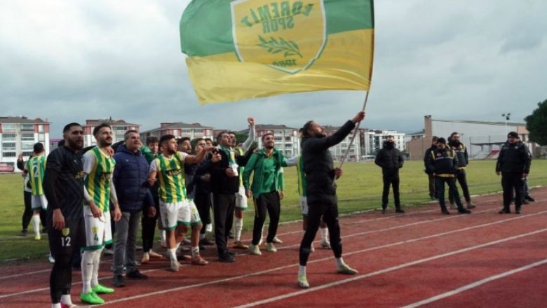 Süper Amatör Lig Lideri: 1966 Edremitspor