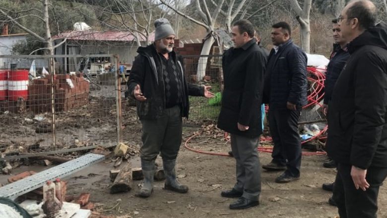 Burhaniye'de Sel Hasarları Gideriliyor