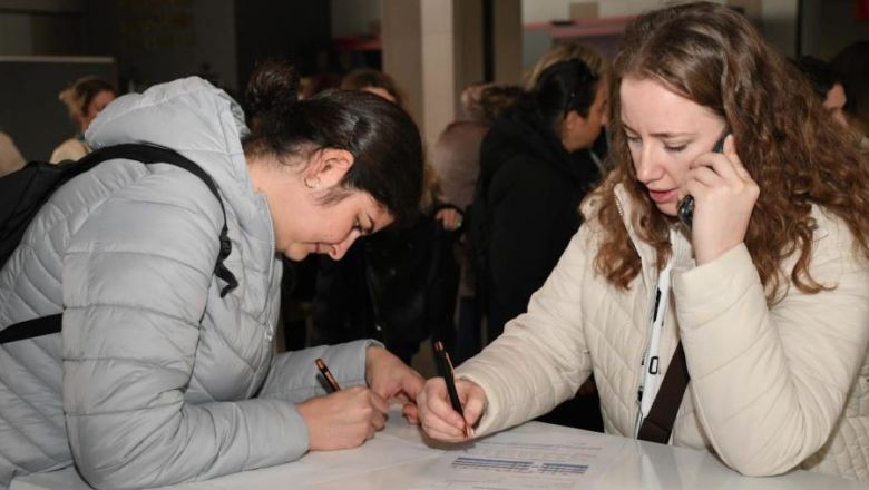 Balıkesir Annelerine Özel Spor Projesi