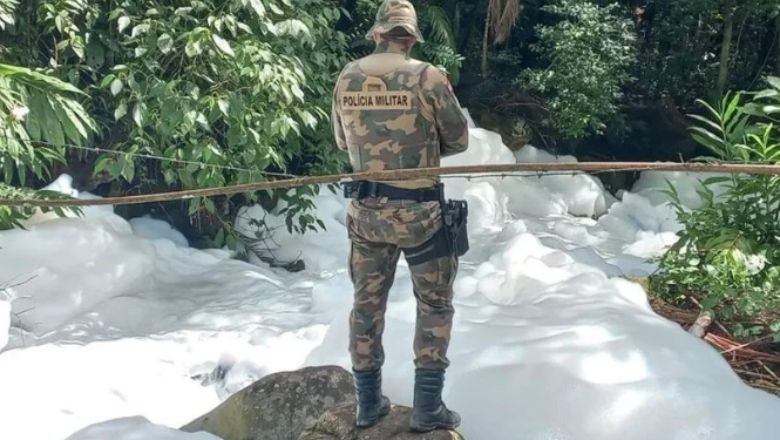 Acil Durum İlan Edildi: Sülfonik Asit Dereye Karıştı