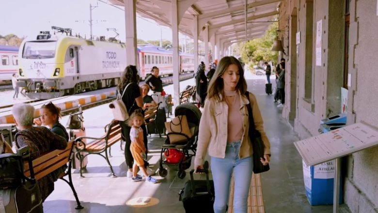 Balıkesir'de Tren Yolculuğu Yapmanın Keyfi