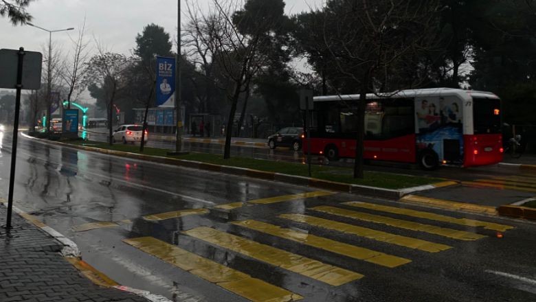 Balıkesir’den Güne Yağmurlu Başlangıç