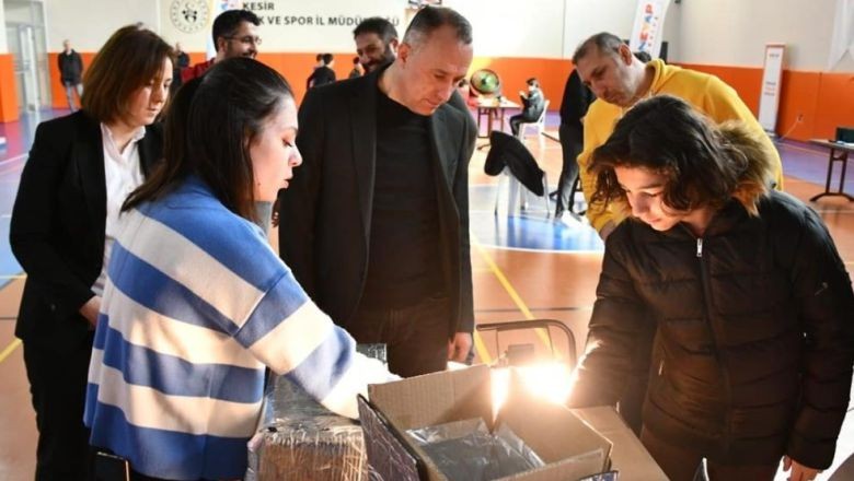 Balıkesir'de Gençlerden Teknoloji Şöleni