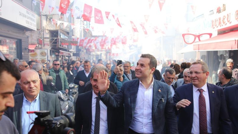 Ahmet Akın Ayvalık'ın Altyapı ve Su Sorunlarına Değindi