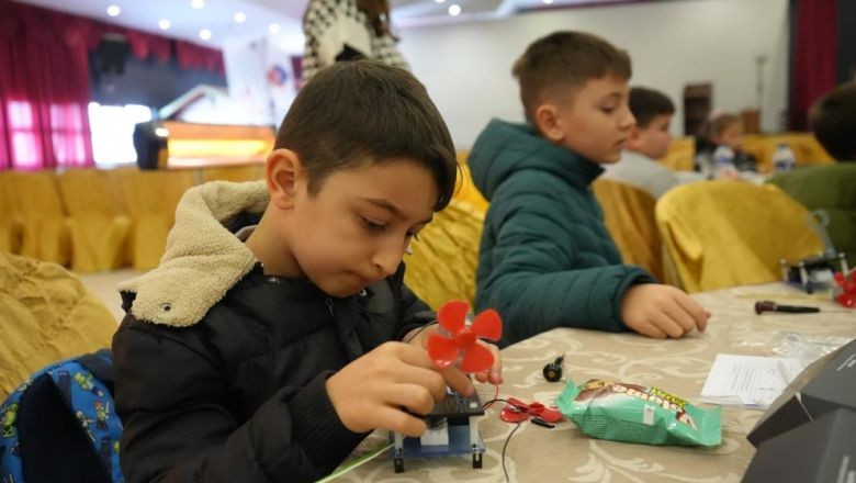 Balıkesirli Çocuklar Kodlama ve Robotik Eğitimlerle Büyüyor