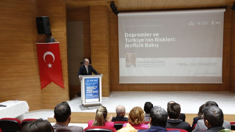 Bandırma'da Türkiye'nin Zeminleri Konuşuldu