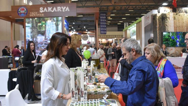 Edremit'in Ürünlerine EMITT Fuarında Yoğun İlgi
