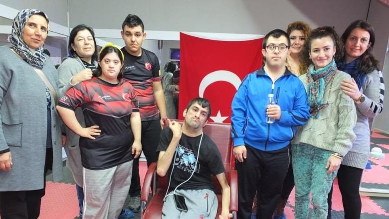 Engelli Gençler Sporla Eğleniyor
