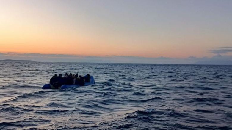 Sürüklenen 51 Düzensiz Göçmeni Sahil Güvenlik Kurtardı