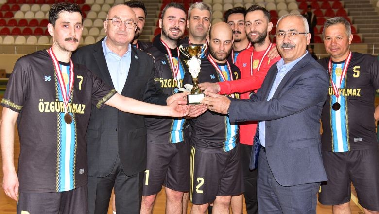 Turnuvada Zafer BAÜN Hastanesinin