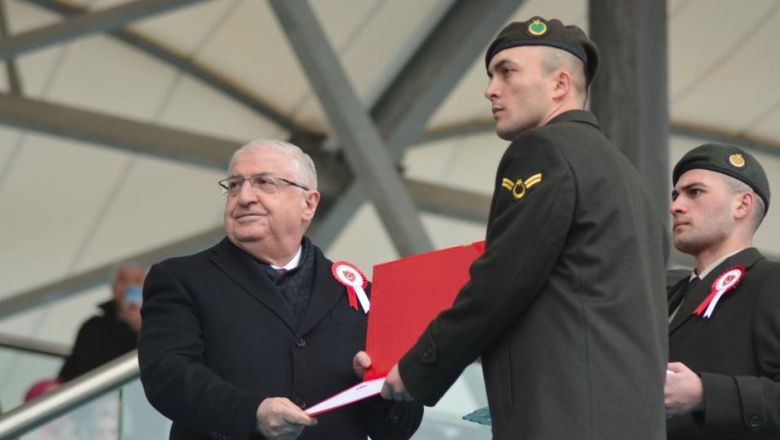 Balıkesir'de Genç Astsubaylar Göreve Hazır
