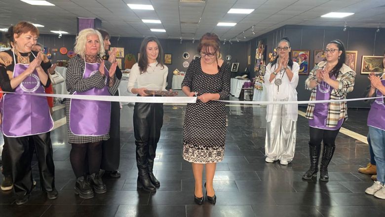 Balıkesir'de Mor Sepetler Alışveriş ve Sanat Günleri Başladı