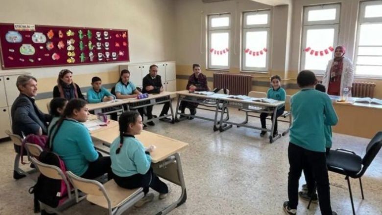 Erdek'te Öğrenciler Dilimizin Zenginliğini Keşfetti