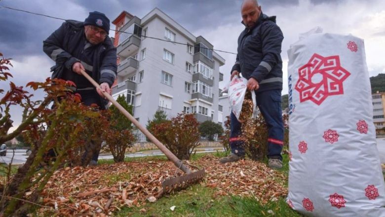 Balıkesir'de Yeşil Alanlardan Gübre Üretimine Dönüşüm