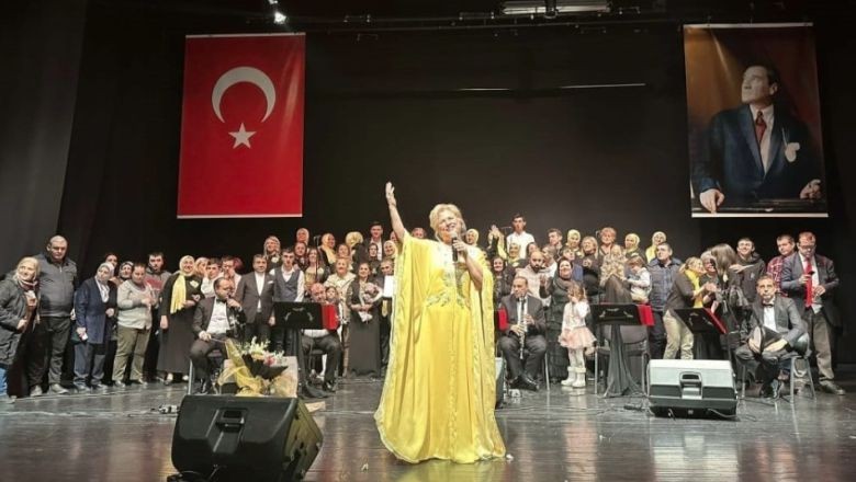 Hüzünlü Şarkıların Yasak Olduğu Otizm Anneler Korosu Balıkesir'de!
