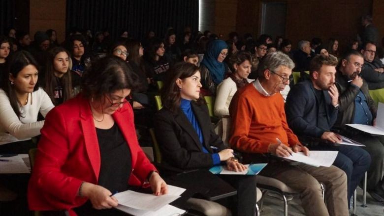 Kutadgu Bilig İle Genç Yazarlar Balıkesir'de Yetiştiriliyor