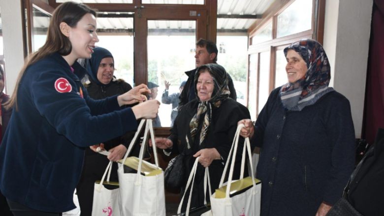 Balıkesir'in Kırsal Mahallelerine Sağlık Eli