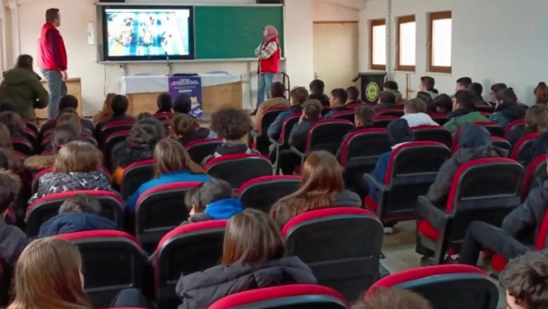 Deneyap Teknoloji Atölyesi Balıkesir'de İlgi Gördü