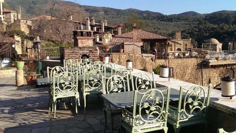 Balıkesir'in Bu Köyünde Hem Doğa Hem Tarih Var!