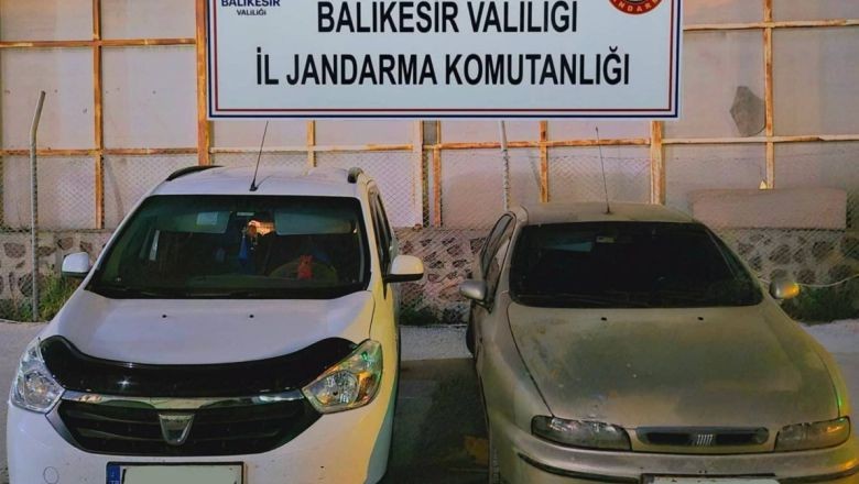 Balıkesir'de 17 Kaçak Afgan Yakalandı