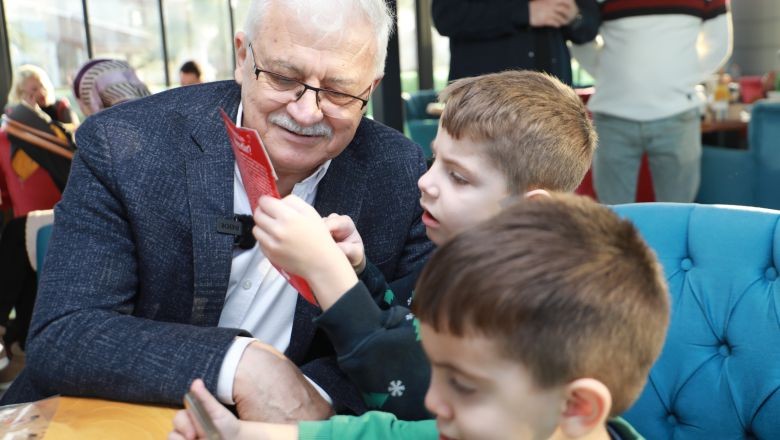 Başkan Deveciler İskele ve Ören Mahalleleri'nde Halkla Buluştu
