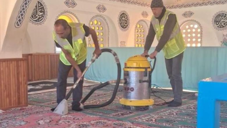 Burhaniye'de Camiler Ramazana Hazır