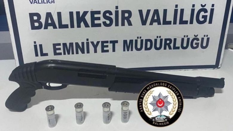 Emniyet 2 İlçeye Operasyon Gerçekleştirdi