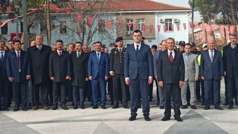 Bigadiç'in Topraklarına Şehitlerin Anısına Çiçek Yağdı
