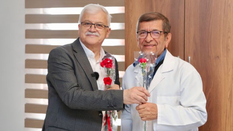 Başkan Deveciler'den Sağlık Çalışanlarına Teşekkür