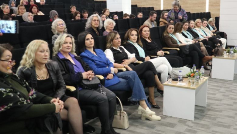'Toplumsal Normları Yeniden Şekillendiren Kadınlar'